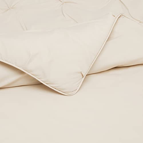 Amazon Basics King Size Soft. Lightweight Comforter Sets. All-Season Down-Alternative 3-Piece Bedding Set. Pinch Pleat Design. Beige