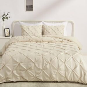 Amazon Basics King Size Soft. Lightweight Comforter Sets. All-Season Down-Alternative 3-Piece Bedding Set. Pinch Pleat Design. Beige
