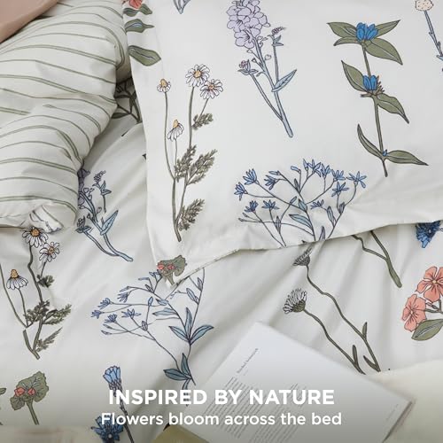 Bedsure Comforter Set Queen Size - Cute Floral Bedding Comforter Set. 3 Pieces. 1 Soft Reversible Coconut White Botanical Flowers Comforter and 2 Pillow Shams