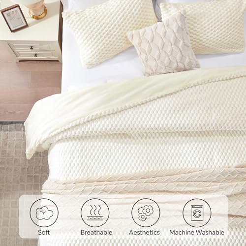 BEDELITE Fluffy Queen Comforter Set - Beige Fleece Soft Comforter for Queen Size Bed. Luxury Warm Bedding Set for Winter. Fuzzy Bed Set 3 Pieces (1 Comforter. 2 Pillowcases)