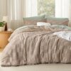 Bedsure Queen Size Comforter Set Khaki. Boho Tufted Bed Set. Checkered Farmhouse Shabby Chic Bedding. 3 Pieces. 1 Plaid Geometric Comforter and 2 Pillow Shams