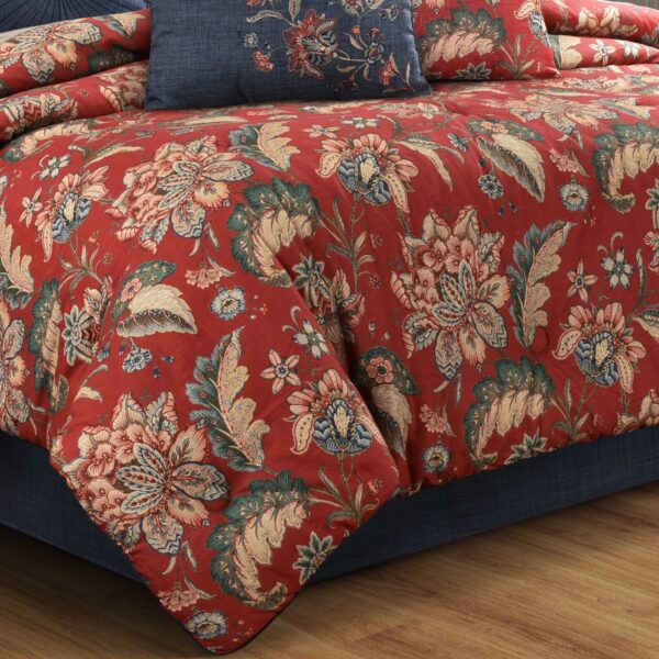 Enchanted Garden Red 4 Piece Comforter Set