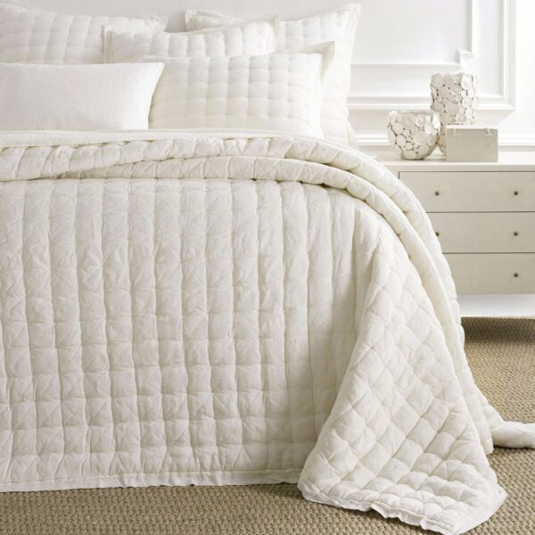 Lush Linen Puff Comforter