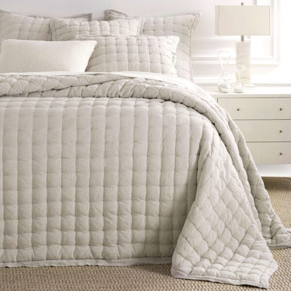 Lush Linen Puff Comforter