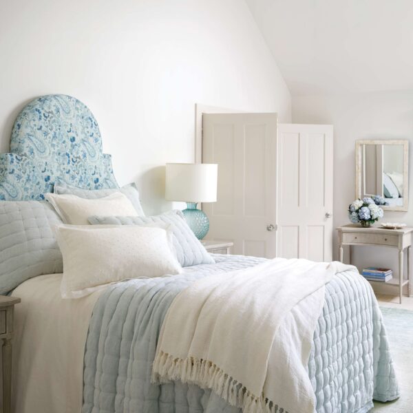 Lush Linen Puff Comforter