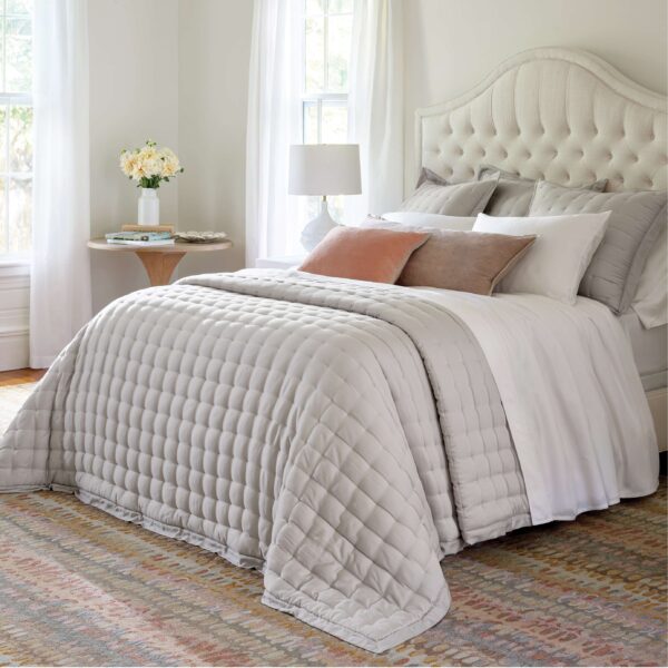 Silken Solid Puff Comforter