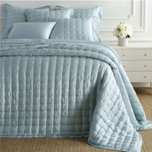 Silken Solid Puff Comforter