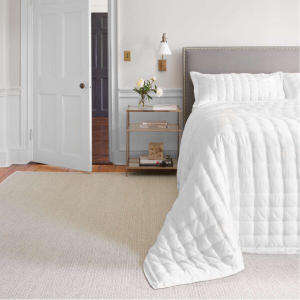 Silken Solid Puff Comforter