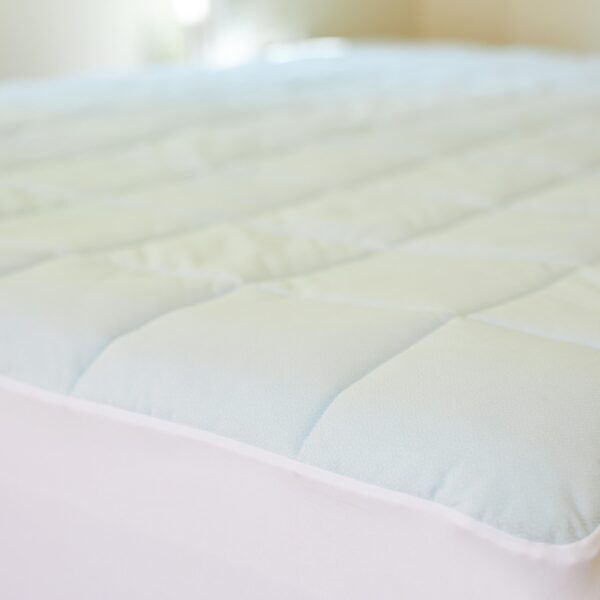 Essential Mattress Pad - Final Sale